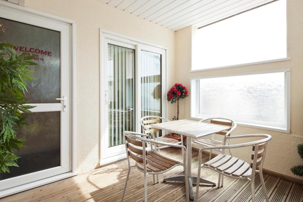 Queens Mansions: The Maisonette Blackpool Exterior photo